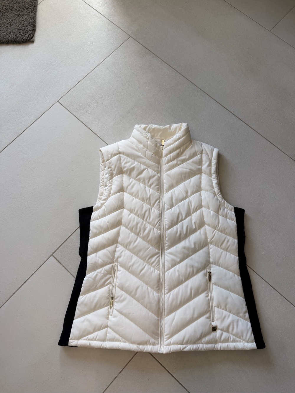 Calvin Klein White Quilted Vest with Black Side Panels